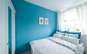 Golden Apartments/Lobz57